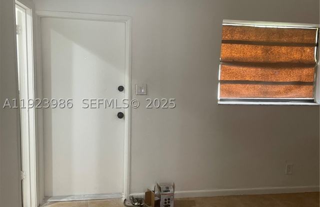 2481 NW 13th Ct Gallery 2