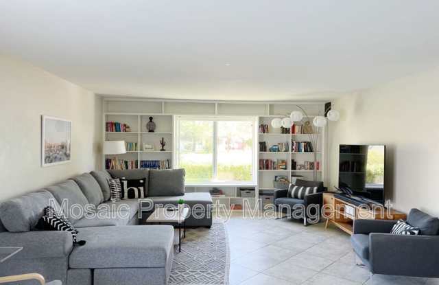 4800 S. Kachina Drive photos photos