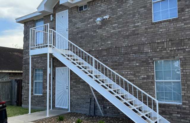 1313 North Sal Street photos photos