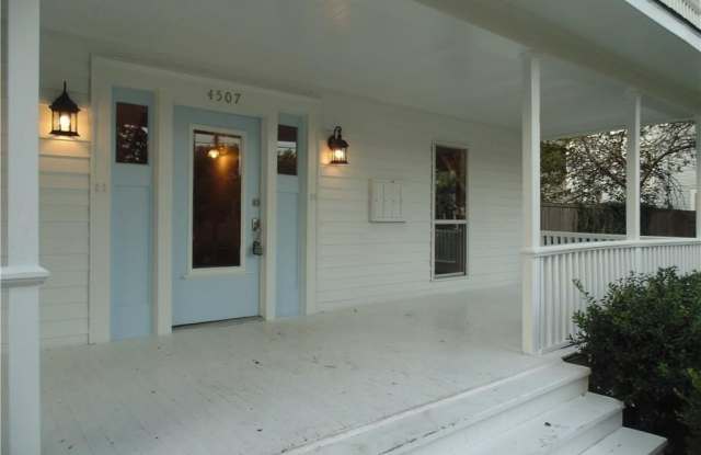 4507 Worth Street Gallery 2