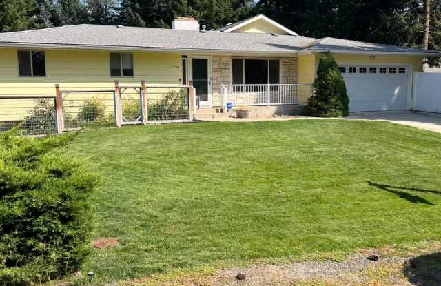 6-Bedroom Home for Rent Gallery 3