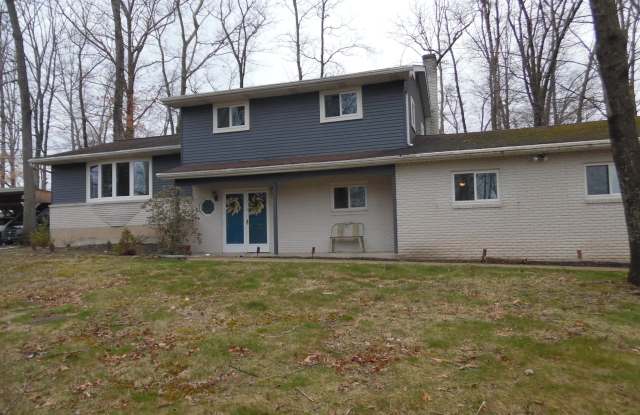 2004 Linwood Drive - 2004 Linwood Drive, Arlington Heights, PA 18360