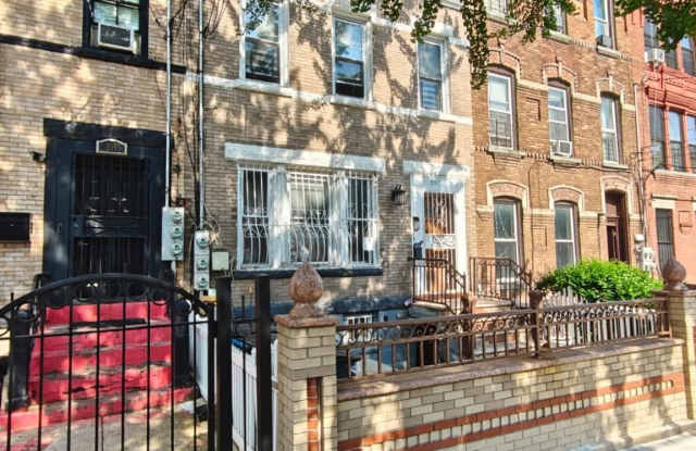 297 Bradford Street photos photos