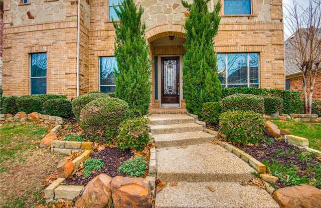2231 Luckenbach Lane Gallery 3