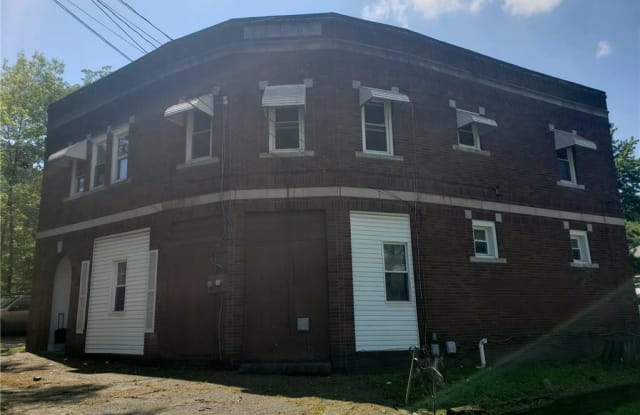 628 Eastland Ave - 628 Eastland Avenue, Akron, OH 44305