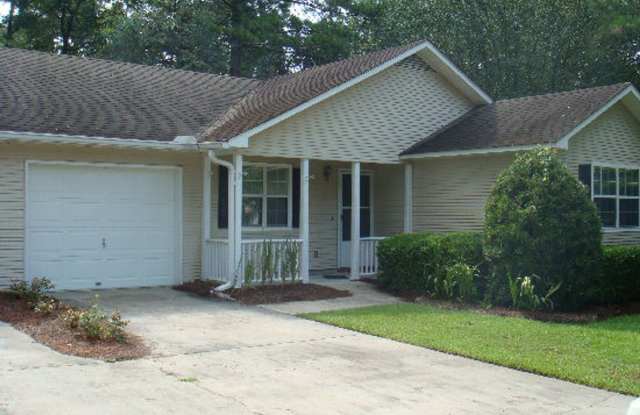 THREE-BEDROOM, TWO-BATH IN QUAIL RISE Gallery 4