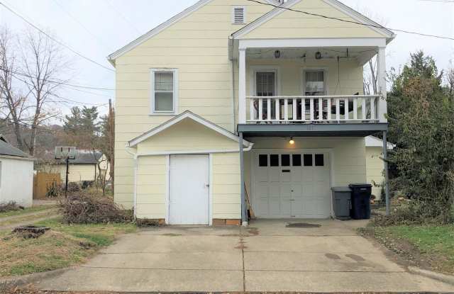 107 Elmwood Pl Gallery 1
