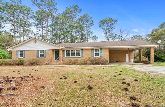 2223 Camlin Lane photos photos