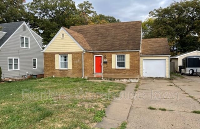 2321 33rd St - 2321 33rd Street, Des Moines, IA 50310
