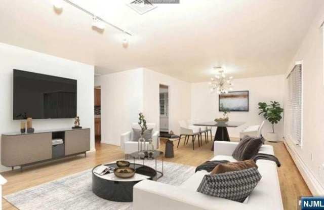 2052 Hoefleys Lane photos photos