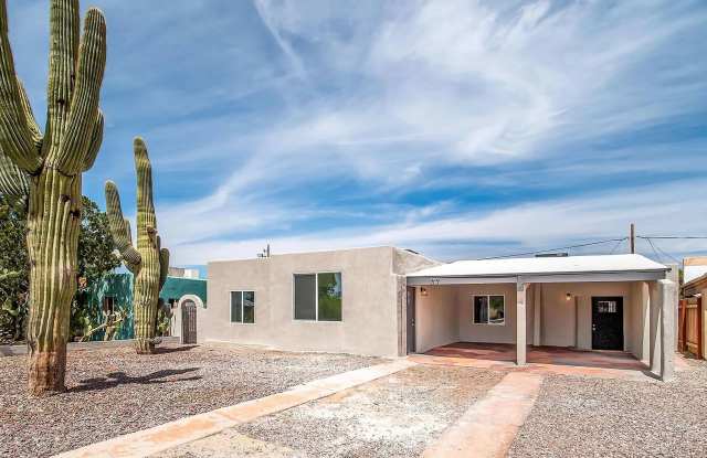 1017 E. West Circle Dr. photos photos