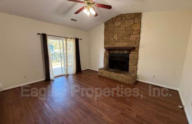 102 Lakehurst Dr Gallery 3