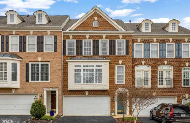 19142 ROCKY CREST Terrace photos photos