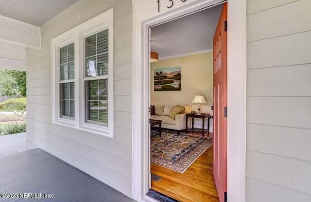 1307 MURRAY DR Gallery 4