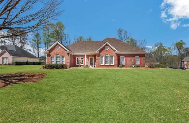 6505 DANIEL Court Gallery 2