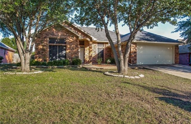 1232 Downwood Drive - 1232 Downwood Drive, Burleson, TX 76028