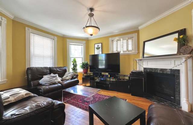 22 Burton St. photos photos