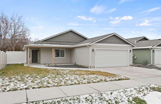 West Valley Rancher for Rent - 9707 East Hoffman Court, Spokane County, WA 99206