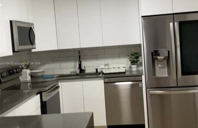 251 174th St photos photos