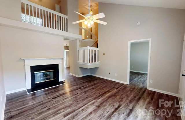 2205 Cigar Court Gallery 2