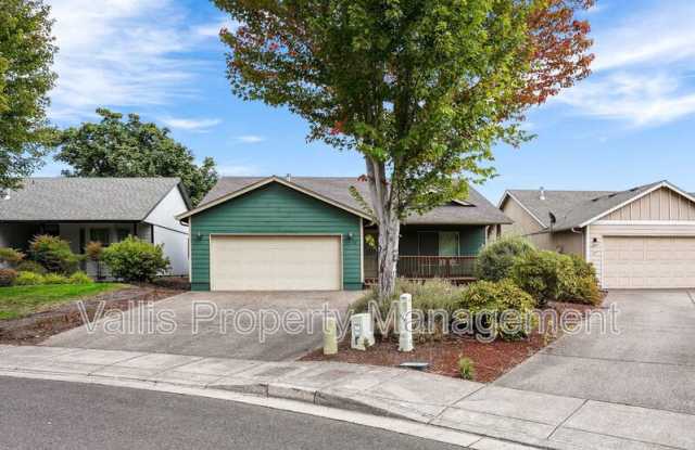 1718 Salmon River Street Northwest photos photos
