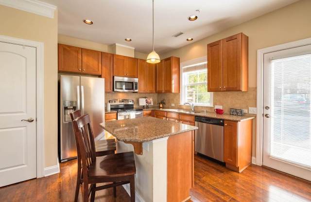 319 Legends Way photos photos