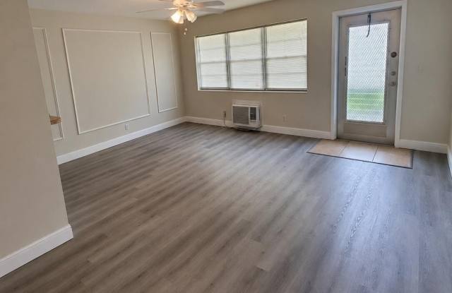 90 ANDOVER D Gallery 1