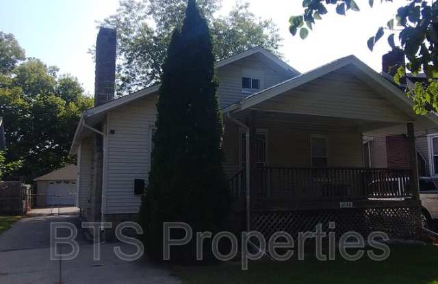 2140 North Central Avenue photos photos
