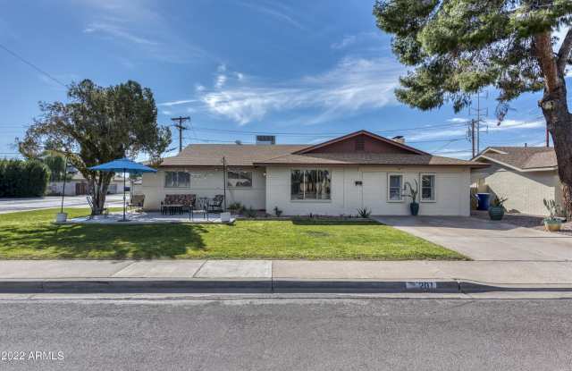 201 W Alameda Drive Gallery 1