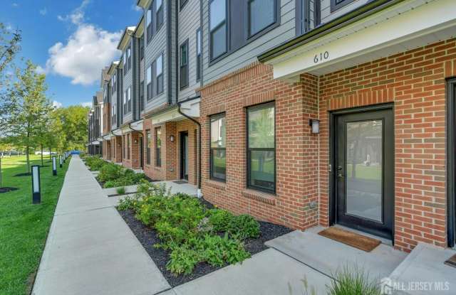 610 Sadie Circle Gallery 4