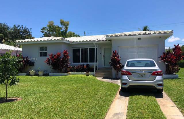 1538 Funston Street photos photos