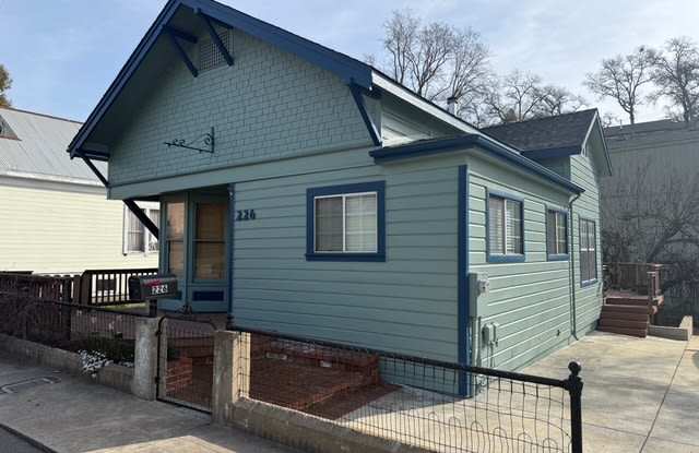 226 Water St photos photos 226 Water St photos photos