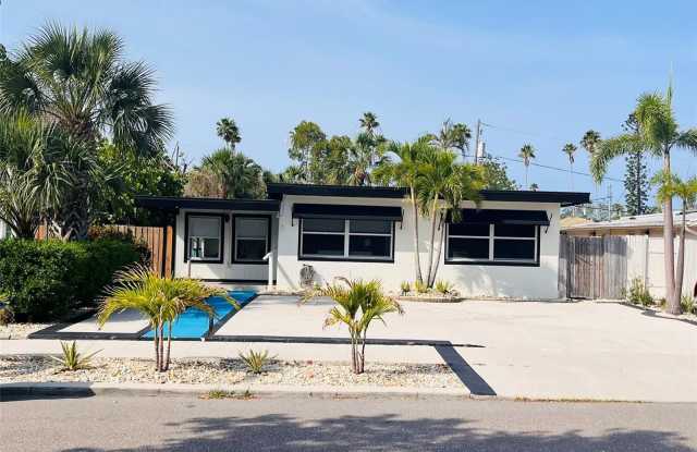 3208 E MARITANA DRIVE photos photos