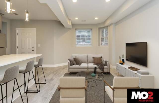 1055 North Wolcott Ave. photos photos