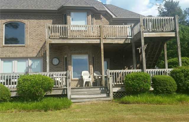 866 Loblolly Drive Gallery 2