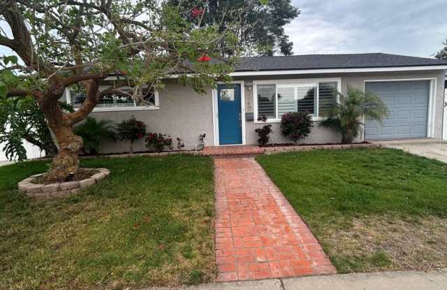 Beautiful 3 Bedroom/2 Bath Single Family Home in Clairemont Mesa! $4,395 photos photos
