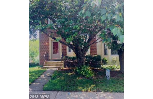 SPACIOUS END UNIT TH - 12407 Herrington Manor Drive, Calverton, MD 20904
