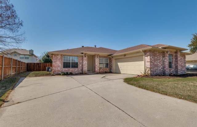 1940 Helen Drive - 1940 Helen Lane, Lewisville, TX 75067