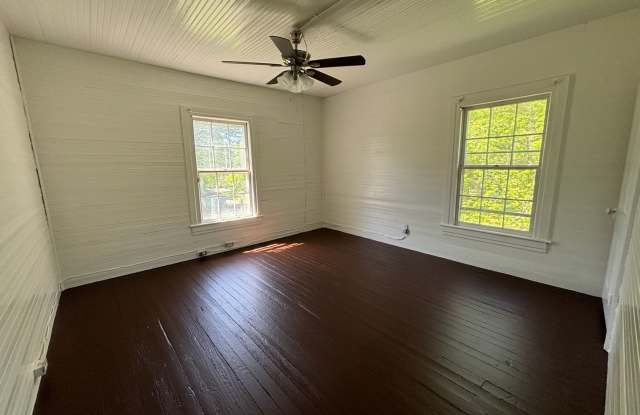 2 bedroom 1 bathroom- apartment in Lindale. Gallery 3