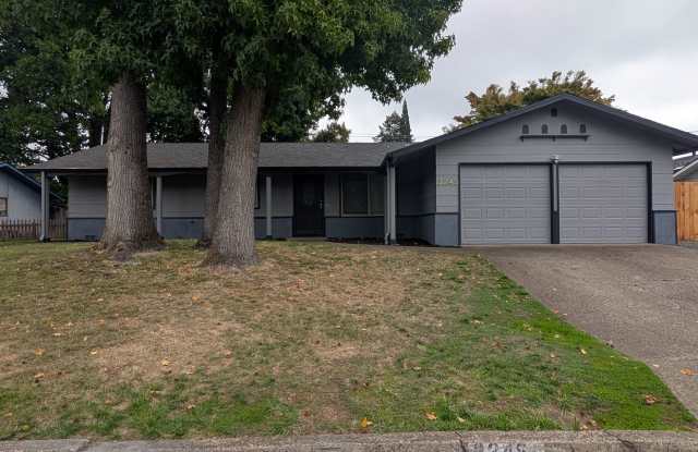 Beautiful 3-Bedroom, 2-Bath Ranch Style Home With Great Yard Space! Gallery 1