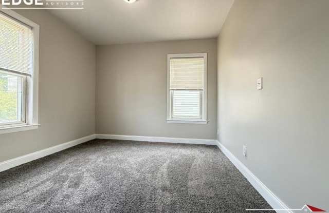 4 Lawrence Pl. Gallery 4