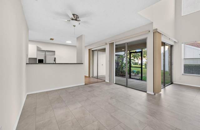 4843 NAPOLI Court NE Gallery 3