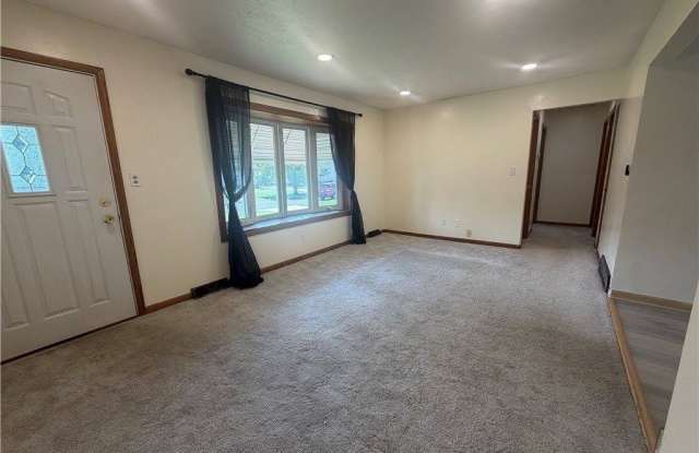 14316 Parkman Boulevard Gallery 3