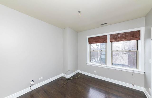 2021 N Leavitt St photos photos