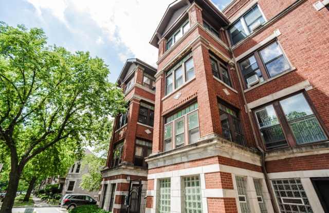 5142 S Greenwood Avenue photos photos