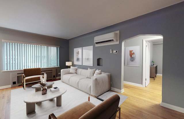 1422 Leyden Gallery 2