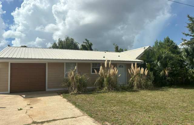 721 Flight Ave photos photos