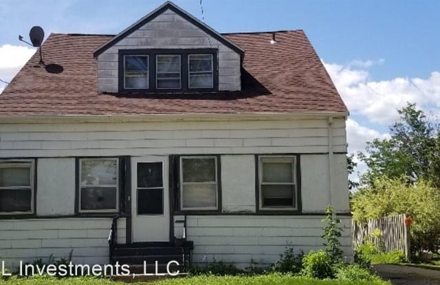 504 1/2 Appleton Street - 504 1/2 Appleton St, Menasha, WI 54952