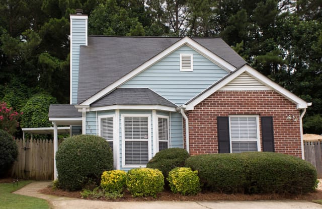 1961 Brittania Circle - 1961 Brittania Circle, Woodstock, GA 30188