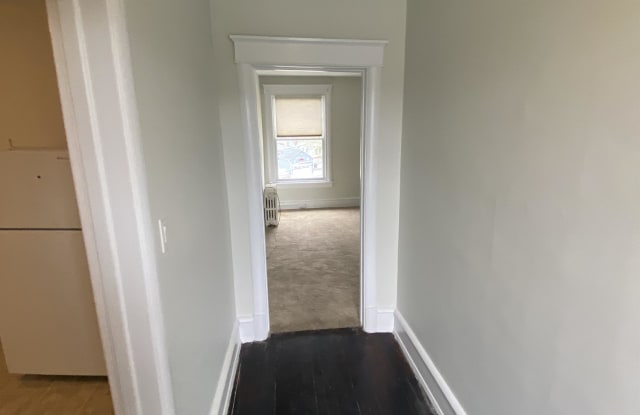 1 Weimoor Court - 3 Gallery 3